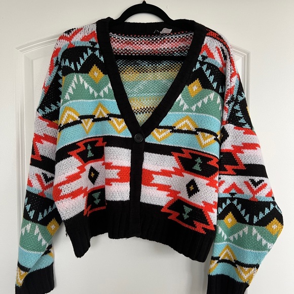 H&M Jacquard Knit crop cardigan - Picture 4 of 7